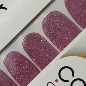 New Color Street “Czech Me Out” Bubblegum Pink Holographic Glitter Nail Strips